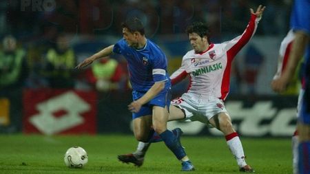 Dinamo, 35 % victorii în 'El Clasico'**: VIDEO Andone, lăsat 'în beznă' la debutul în derby! Lăcătuș, victorie în primul război