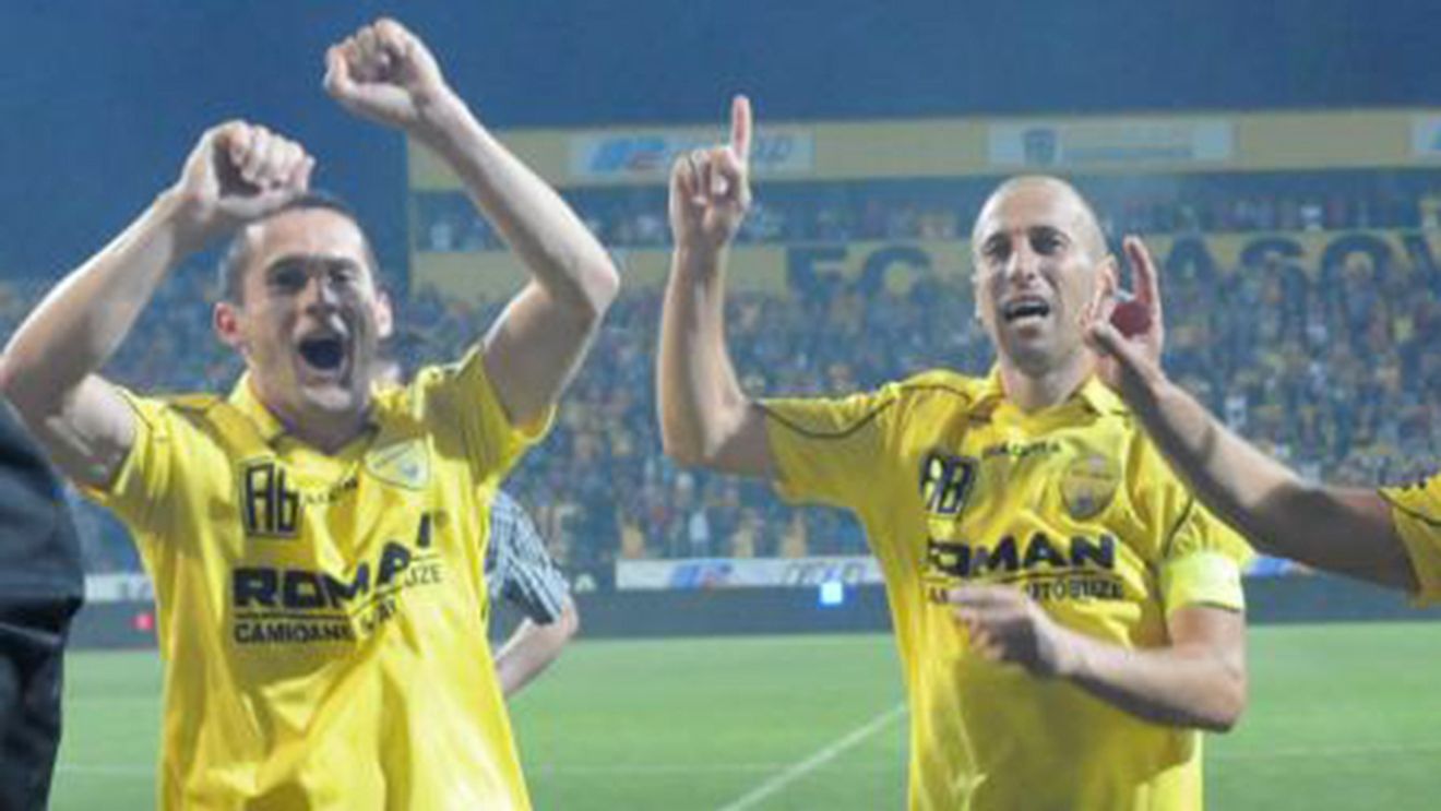 Se reface cuplul Ilyeș - Hadnagy! Robert Ilyeș a plecat de la Csikszereda și va fi "secund" la Sepsi. "Gata, nu-i mai spun Atti, ci domn' președinte!"