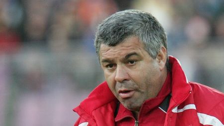 "Am fost dezavantajați iar de arbitri!** Meritam victoria"