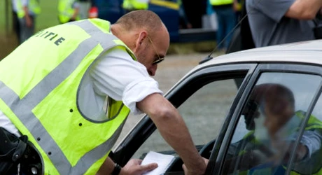 Te ia RADARUL pe timp de noapte? Mesaj transmis de Poliția Română