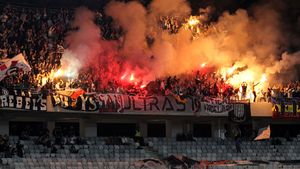 Fanii au dat pe o parte, au luat pe alta:** "U" Cluj, amendată cu 10.000 de lei pentru coregrafia de la derby! Steaua și FC Vaslui, sancționate și ele
