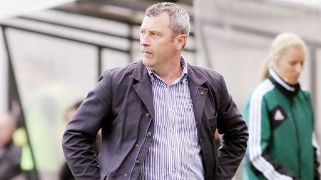 "Puriul" plus 11 șepci roșii!** Petrolul Ploiești are un nou antrenor, un nou lot și un obiectiv pe măsura istoriei