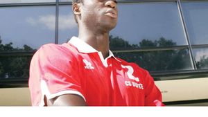 Așteaptă mult de la Mansour