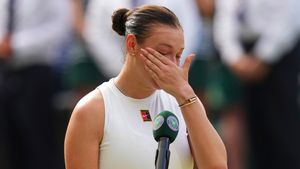 Reacția Amandei Anisimova, după umilința fără precedent din finala de la Wimbledon. Mesaj pentru mama ei, care a zburat special şi a văzut-o distrusă de Swiatek