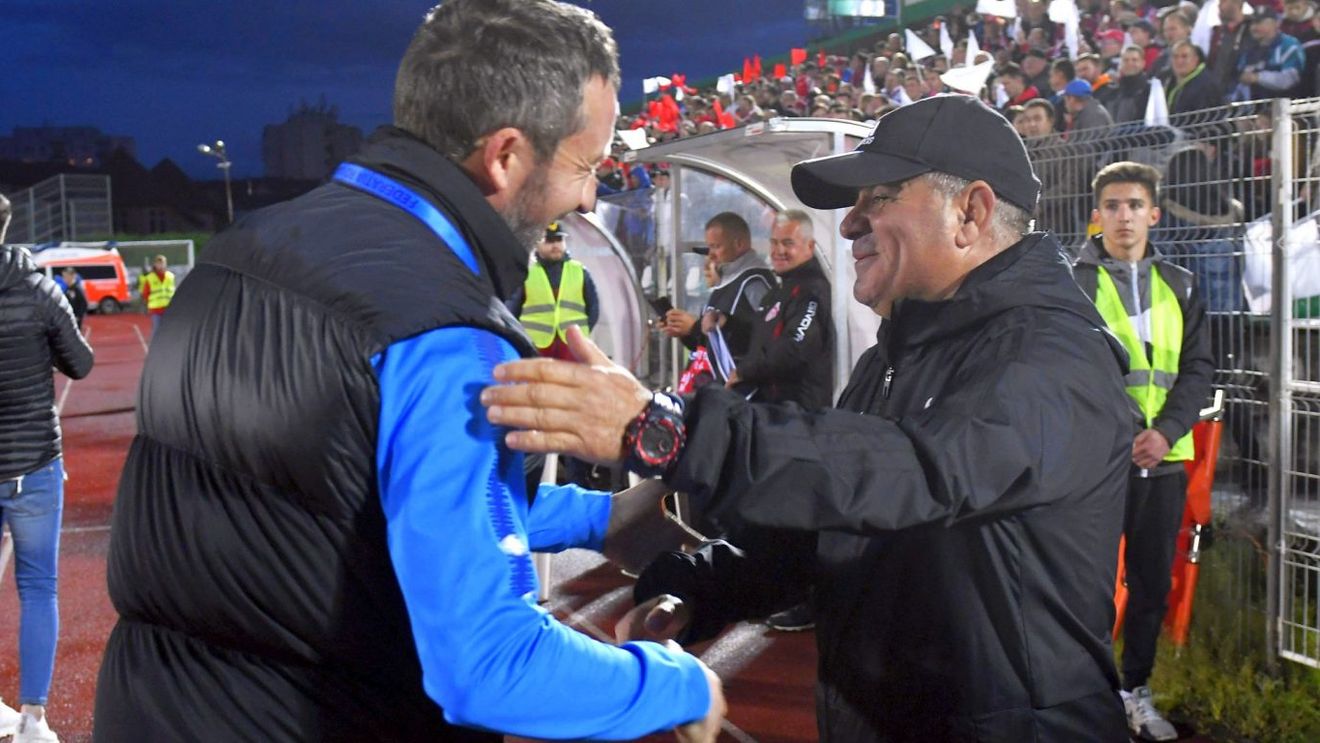 Dezvăluiri despre blaturile din fotbalul românesc: „Două ore am rămas baricadați în vestiar!”