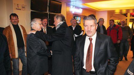 DIALOG INCREDIBIL între Porumboiu și Avram:** "Ce om, să-mi... O jigodie ordinară!" / "Dă-l în... de bou"