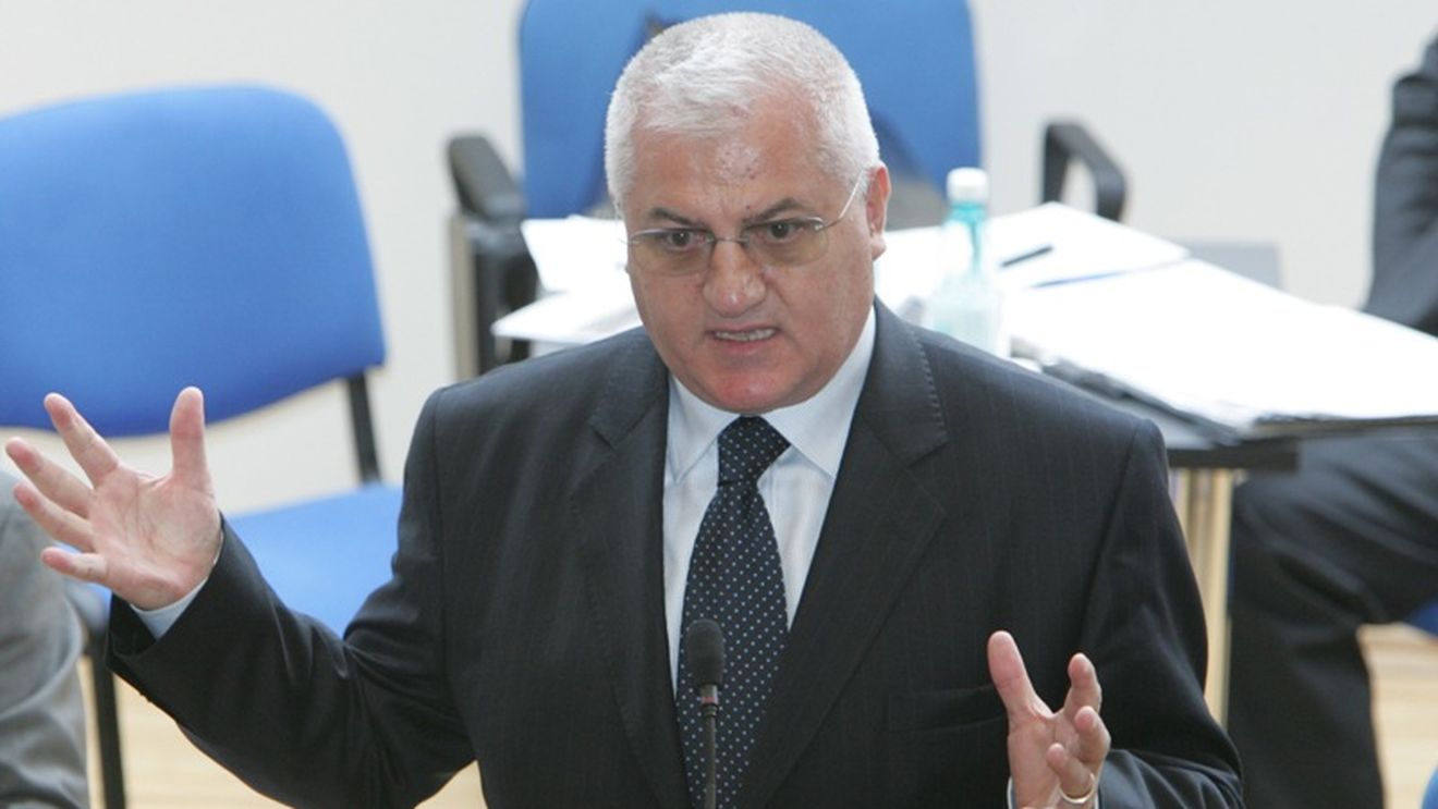 Dragomir îi ridică în slăvi pe clujeni: "Au înnebunit românii!"