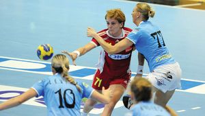 Oltchim dă de petrol!** Vestea care poate salva cea mai tare echipă din România: de unde vin banii care pot duce mai departe povestea galacticelor