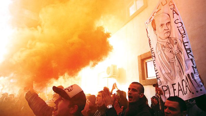 Revoluție vișinie