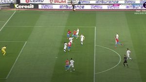 Cel mai controversat moment din FCSB - U Craiova. Benzar a marcat, vicecampionii celebrau, dar Hațegan a anulat golul. Elevii lui Teja au protestat vehement