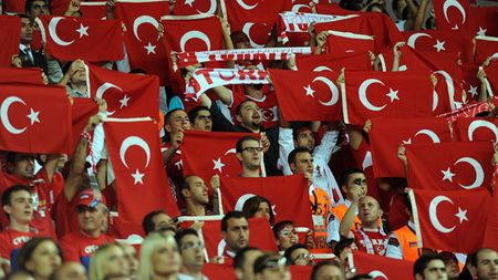 Turcii invadează Germania: 30.000 de fani sunt așteptați la Berlin