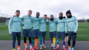 „Ar fi un dezastru”. Transferul rivalului lui Radu Drăgușin la Real Madrid bagă spaima în britanici