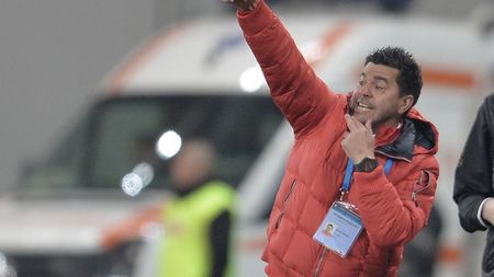 Probabil cea mai slabă echipă din Liga 1 îl sperie pe Contra! Dinamo are cinci absențe pentru "finala" cu Pandurii, iar "Guriță" a avut explicații de dat: "Am vrut să spun altceva, m-am exprimat greșit..."
