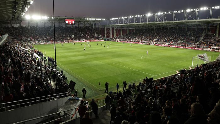 Încă o lovitură dată de Rapid București! Ia 3 milioane de euro din afacerea momentului! A vândut numele stadionului Giulești la licitație