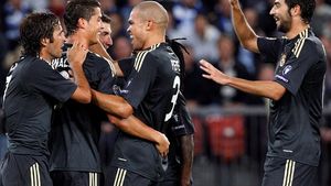 Strălucește „Galaxia"