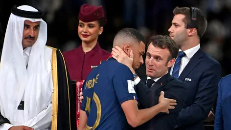 Președintele Emmanuel Macron a dezvăluit că francezul Kylian Mbappe a semnat cu Real Madrid! Ce mesaj i-a dat lui Florentino Perez