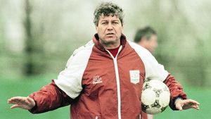 Lucescu:** "Aș veni la Steaua!"