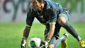 Steaua, "paravan" pentru o țintă a Astrei? Grecii vorbesc despre venirea în Liga 1 a lui Arabatzis, portar care a jucat 11 ani pentru AEK Atena