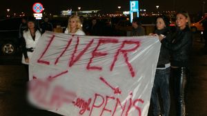 FOTO** Cum au fost primiți jucătorii lui Liverpool în București