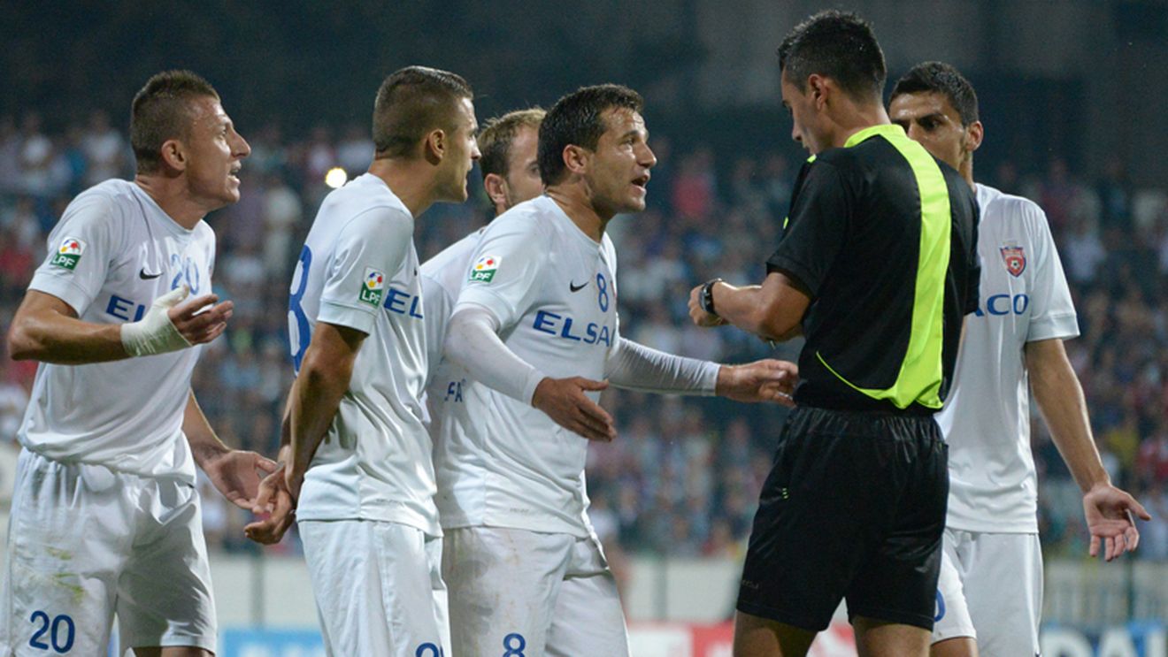 Scene bizare la Botoșani. Croitoru a fost scos în afara lotului: "Nu înțeleg de ce, sunt apt sută la sută!" Leo Grozavu: "Pe lângă oboseală, la ultimul meci a fost deranjat și de o accidentare"