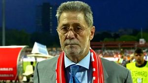 Care e starea actuală a lui Cornel Dinu, după operația de anul trecut! Dezvăluirile fiului lui „Mister”