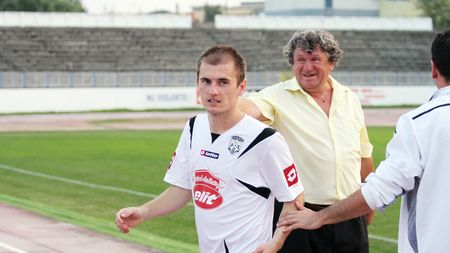 "Vreau la Dinamo!"**