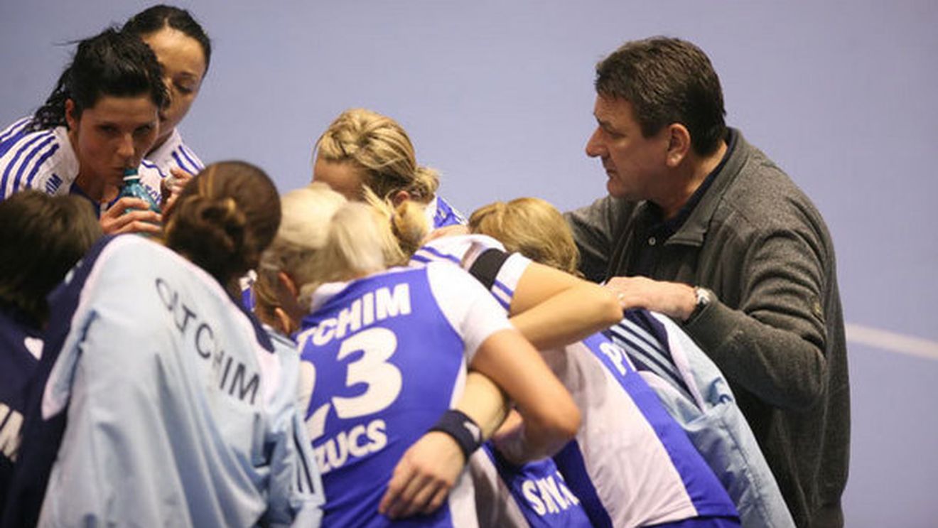 Radu Voina așteaptă ca Oltchim să termine sezonul intern neînvins: **"O victorie duminică ar încununa cel de-al 17-lea titlu"