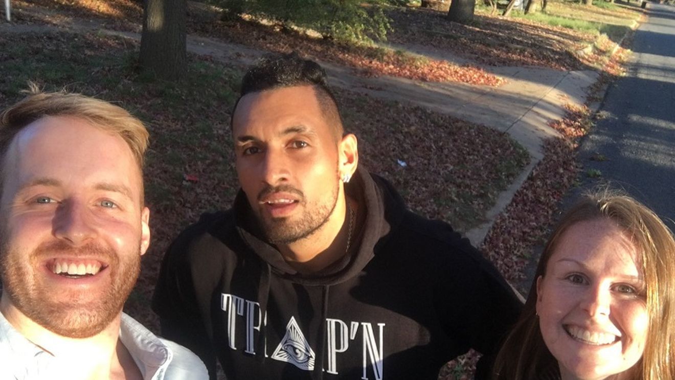 Nick Kyrgios s-a transformat pentru o zi. Cum a ajutat "bad boy-ul" din tenis o femeie în plină stradă