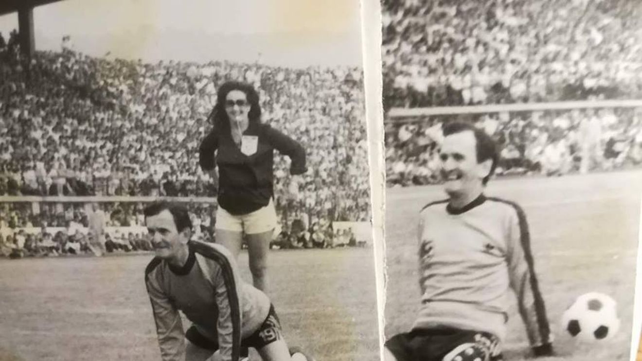 REMEMBER | Stela Popescu a fost înmormântată duminică. Artista, într-un episod savuros petrecut în anii '80 pe terenul de fotbal, cu Puiu Călinescu în genunchi și un "roșu" de poveste. "Am strigat spre cavalerul fluierului: 'Fără scenarii, tovarășă arbitră, fără scenarii!'" 