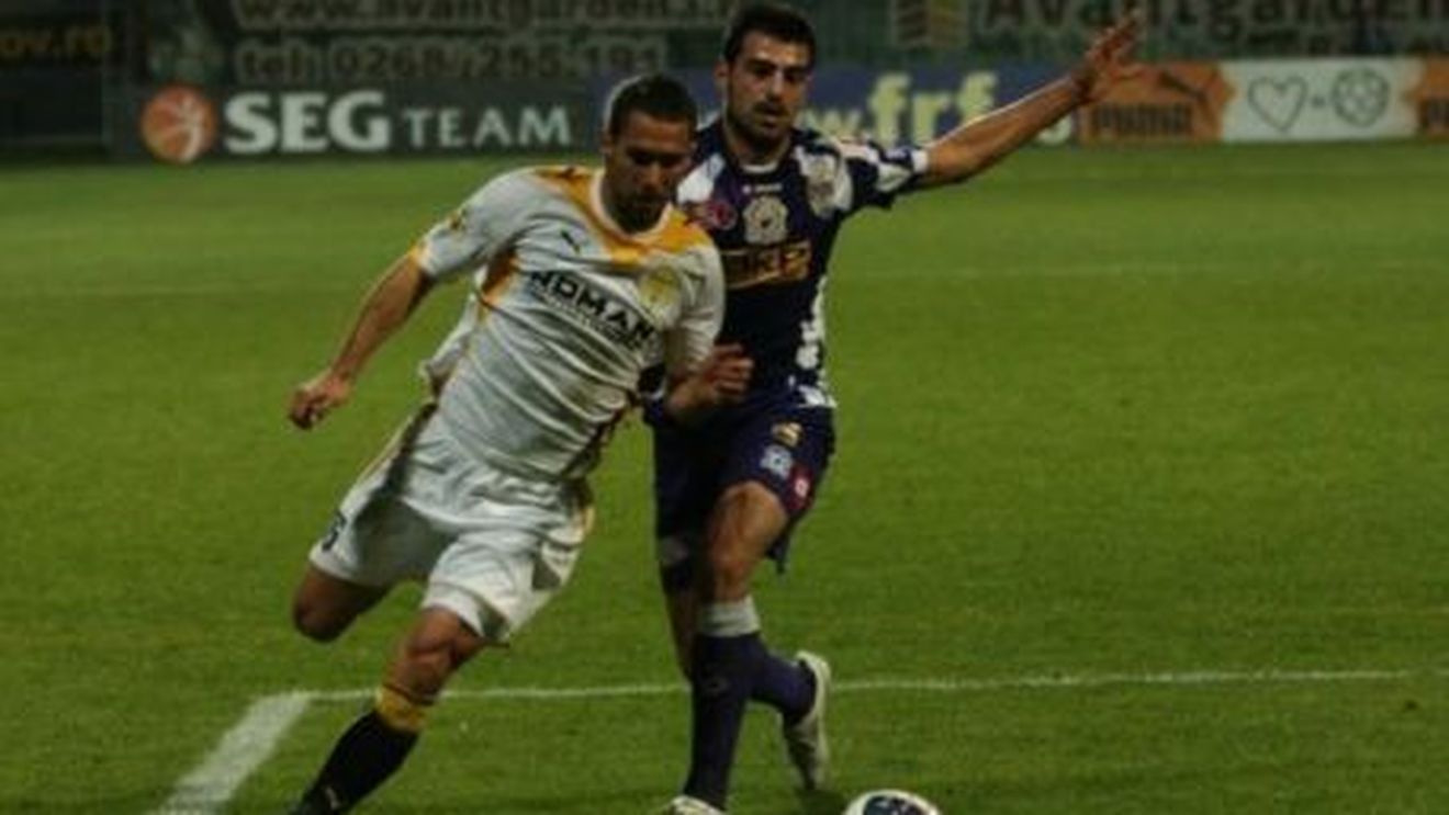 Pauză forțată pentru Viveiros