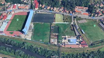 Baza sportivă din Mediaș, scoasă la vânzare! Edilul spune că e prea scumpă pentru a fi cumpărată de primărie