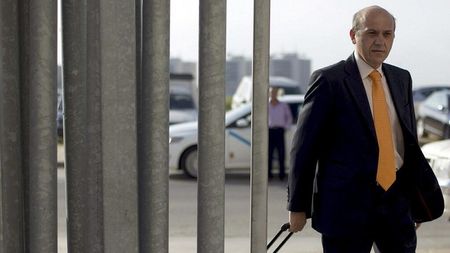 S-a predat. Președintele Sevillei va face șapte ani de închisoare. Cine e Jose Maria del Nido, "unul dintre cei mai influenți oameni din lume" 