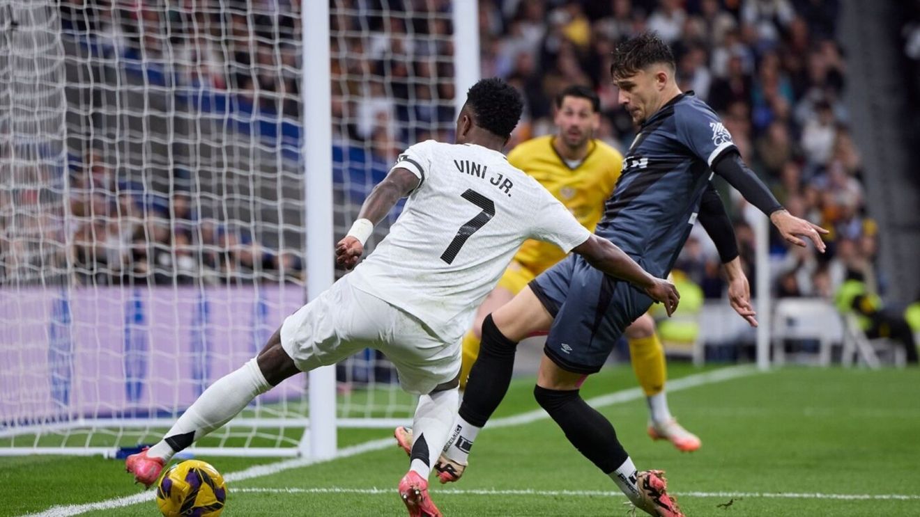 Faza cu Rațiu, portarul lui Rayo şi Vinicius care i-a bulversat pe jurnaliştii de la MARCA: "N-am înțeles la ce s-a gândit românul"