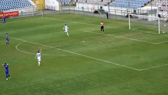 VIDEO | Ca Bănel Nicoliță pe ”Bernabeu!” Tontogol în Liga 2, dar cu actorul principal în rolul portarului