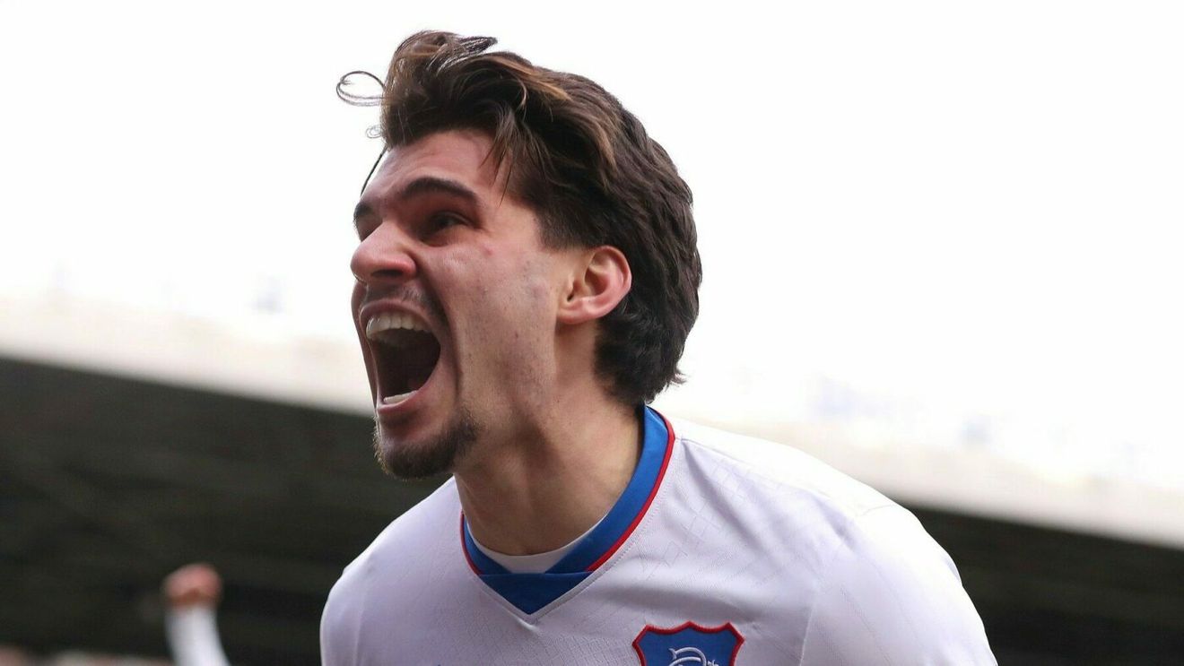 Răsturnare de situație pentru Ianis Hagi la Rangers. Jurnaliştii britanici au aflat decizia legată de contractul românului, care expiră în vară