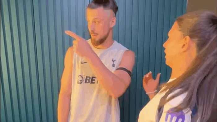 Imagini de milioane de vizualizări cu Radu Drăguşin şi belgianca influencer