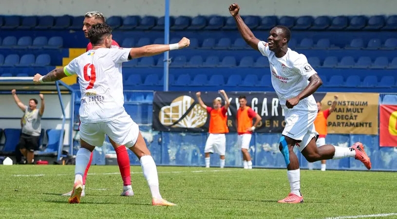 Scenariu de Neftlix! Agentul de jucători provenit din galerie poate umple bugetul clubului prin Quadri Taiwo, golgheterul acestui sezon de Liga 2: ”Așa pleacă pe mai mult de 1,8 milioane euro.” EXCLUSIV