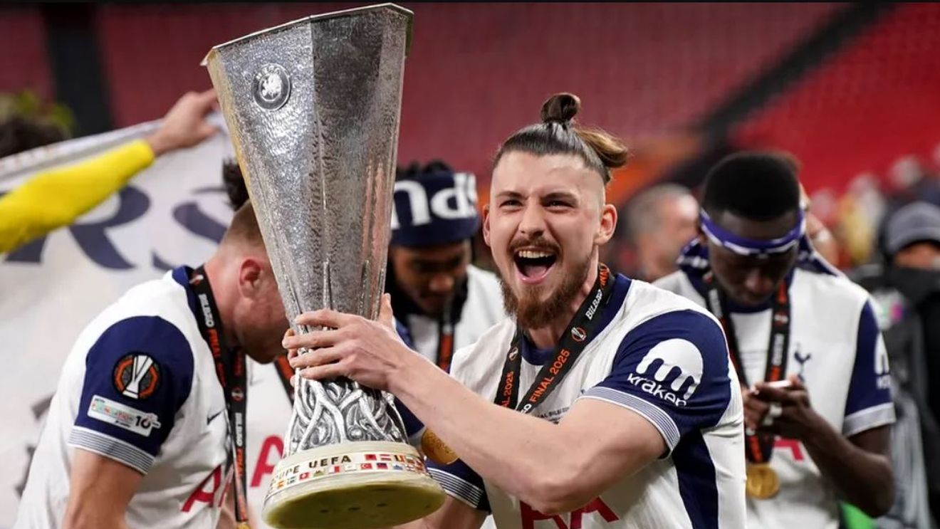 A venit anunțul: 25.000.000 de euro pentru Radu Drăguşin. N-a contat că nu joacă de 5 luni