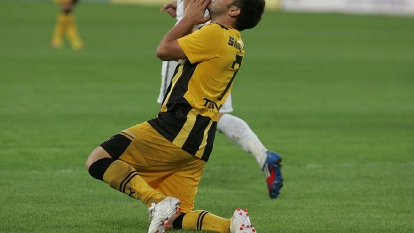 Iulian Popa, exilat de FC Brașov: "Am fost trimis să mă antrenez în condiții improprii. Salariul mi-e neplătit de aproape patru luni"