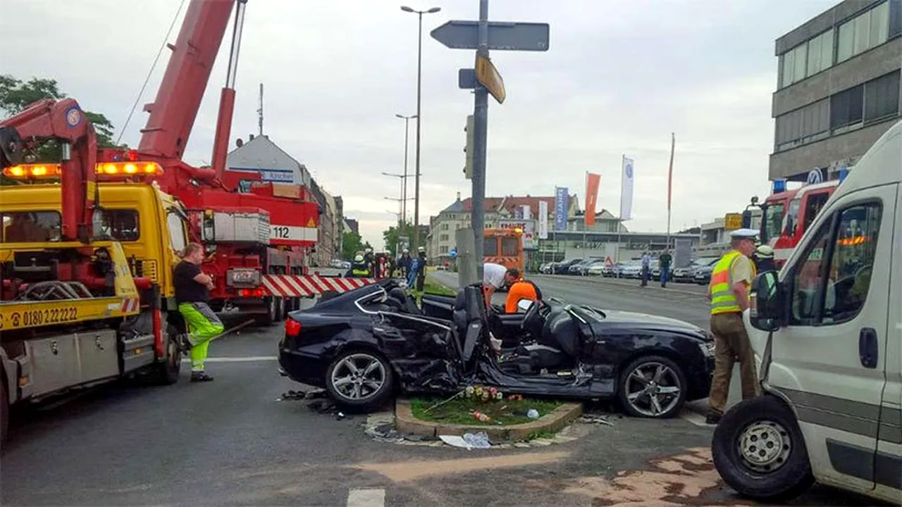 Accident teribil pentru un fotbalist de la Greuther Furth. Mașina lui a fost 