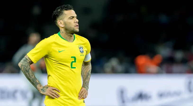 Scrisoarea emoționantă a lui Dani Alves, după ce a aflat că nu urcă în avionul de Rusia: 