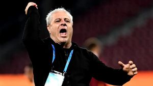 Contractul lui Marius Şumudică la turci! Salariul e ținut secret