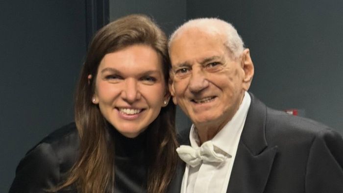 Simona Halep i-a băgat pe toți la idei după ce s-a întâlnit cu Gheorghe Zamfir: „Își caută apartament la Cluj!?” Ce decizie ar vrea să ia campioana tenisului