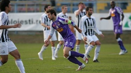 Nu mai vrea să joace pe burta goală!** Cel mai bine plătit jucător din Liga a doua, exclus din lot