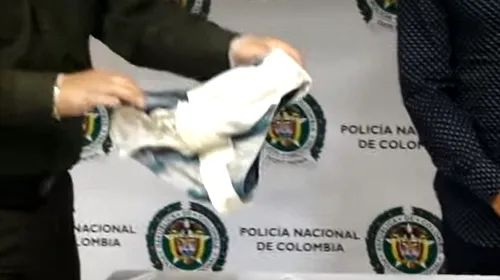 De necrezut! Omul care a jucat alături de Valderrama în naționala Columbiei a ajuns „cărăuș” pentru traficanții de droguri. Ce le-a spus polițiștilor după ce a fost prins cu cocaină ascunsă în pantaloni