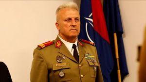 Gafă monumentală a comandantului de la CSA Steaua Bucureşti: cum a numit-o pe FCSB! Şi-a dat seama imediat de eroarea uriaşă, dar era deja prea târziu