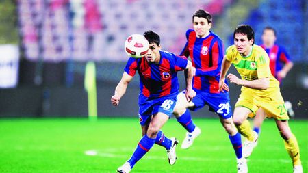 Merge la cașKavala!** Nicoliță pleacă în Grecia, la echipă lui Niculae