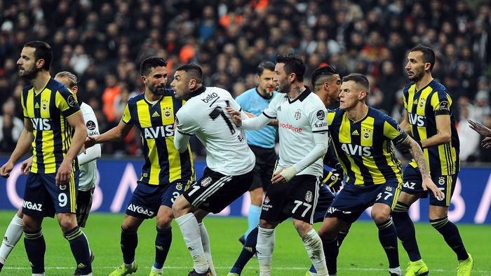 Derby nebun în Istanbul! Beșiktaș conducea cu 3-0 la pauză, dar Fenerbahce a oferit o revenire de senzație