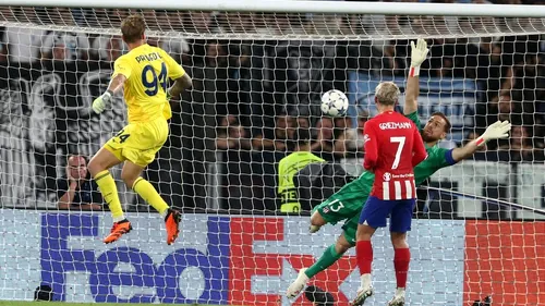 Final absolut dramatic în Lazio - Atletico Madrid, 1-1, din Liga Campionilor! Portarul a egalat la ultima fază, cu o lovitură de cap imparabilă | VIDEO