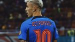 Adevărul despre Tavi Popescu la FCSB. A consumat gaz ilariant, a fost acoperit de club și îndepărtat din acest motiv? EXCLUSIV